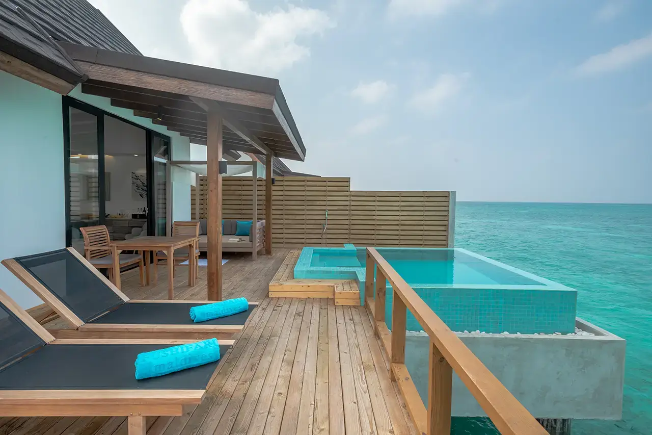 fushifaru Pool Water Villa