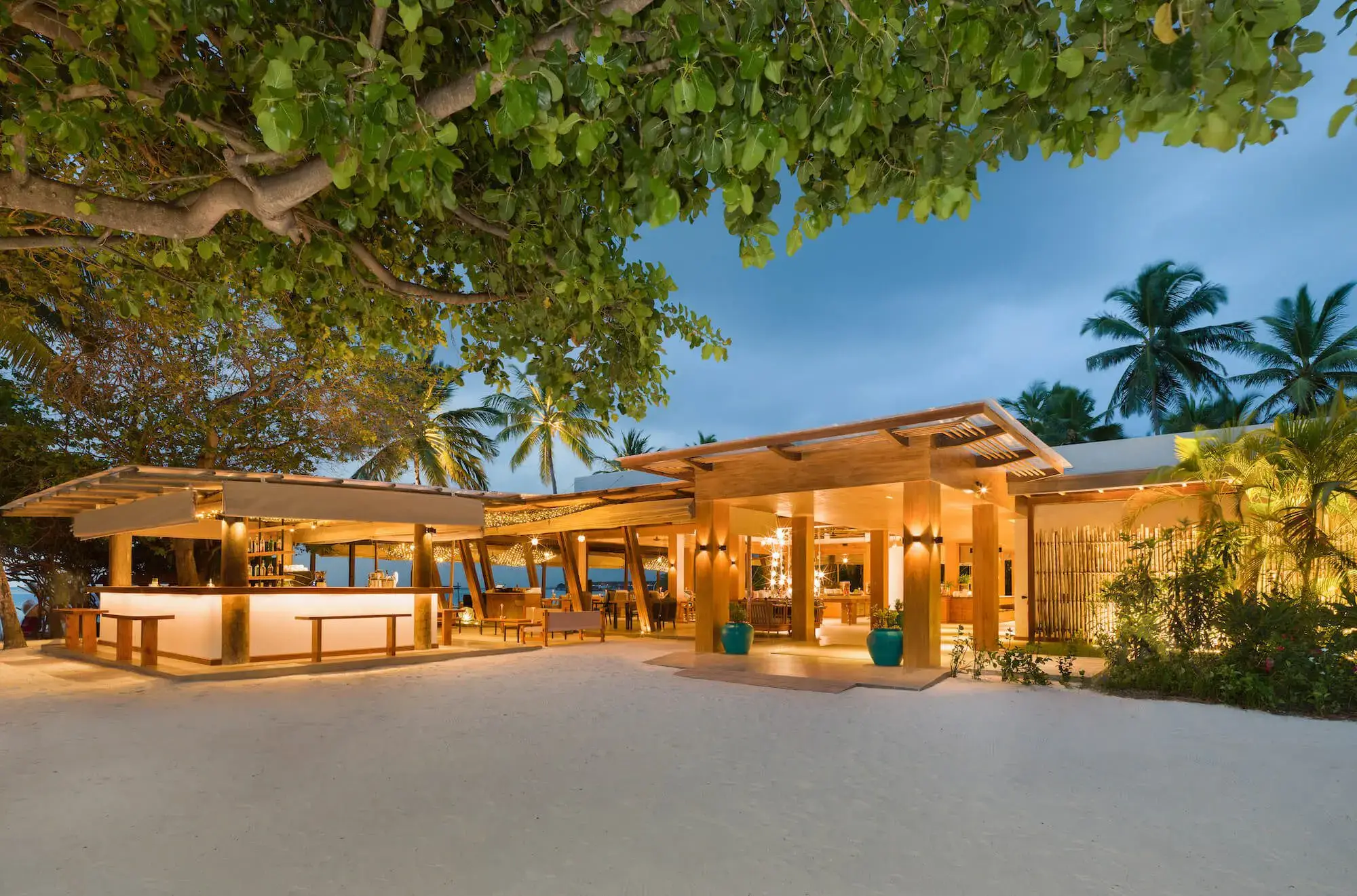 Raha-Market-Maldives-Restaurant5
