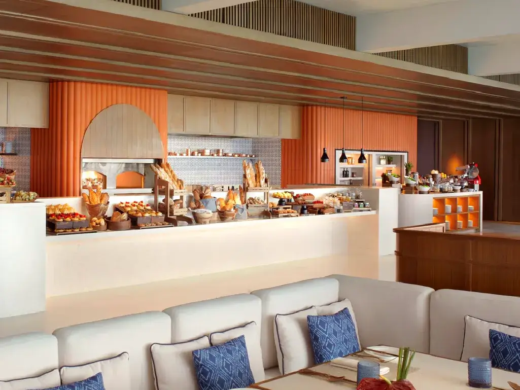 ritz carlton maldive七家異國餐廳供應著東西方經典美食